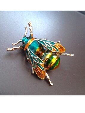Bee Brooch Enamel Pin Stylish Colorful Glam Gold Trendy Bumble Honey Insect Fun
